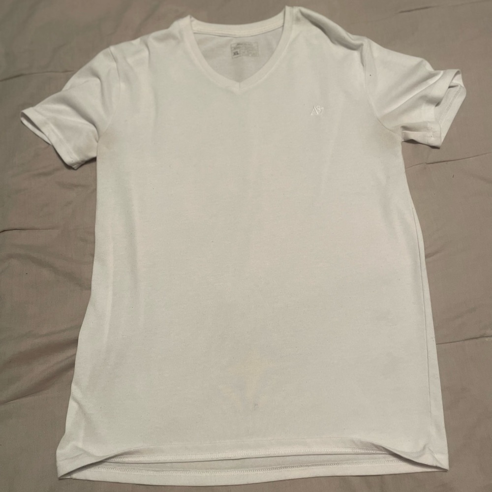 Mens Aeropostale short sleeve v neck